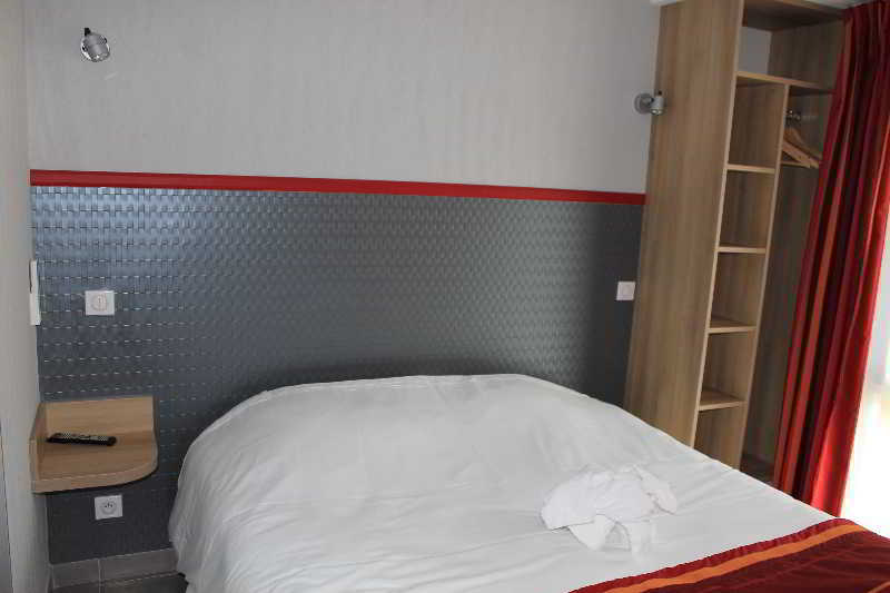 The Originals City, Hotel Albizia, سارلا لا كانيدا المظهر الخارجي الصورة